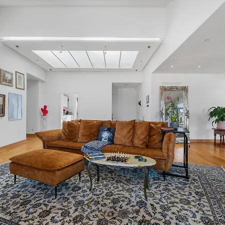 公寓 160m2 Penthouse In The Centre With A Balcony And The View 卢森堡