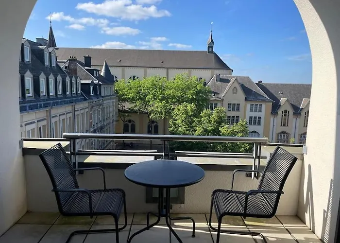 160m2 Penthouse In The Centre With A Balcony And The View *